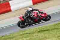 cadwell-no-limits-trackday;cadwell-park;cadwell-park-photographs;cadwell-trackday-photographs;enduro-digital-images;event-digital-images;eventdigitalimages;navarra;no-limits-trackdays;peter-wileman-photography;racing-digital-images;trackday-digital-images;trackday-photos